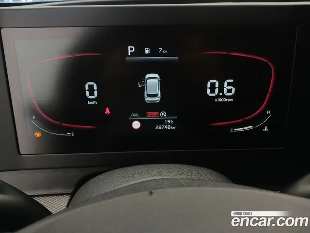 Kia Sportage 2022 1.6 автомат (гидро), миниатюра 11