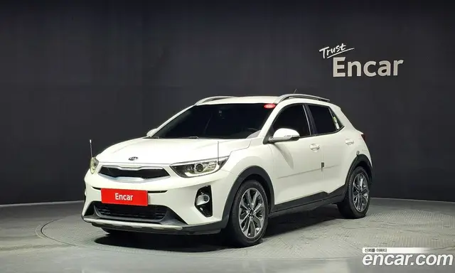 Kia Stonic 2018 1.6 автомат (гидро), миниатюра 1