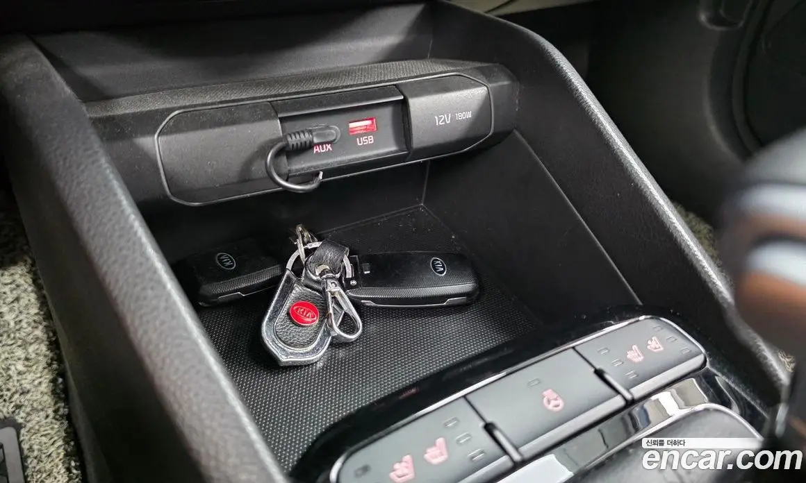 Kia Stonic 2018 1.6 автомат (гидро), фото 15