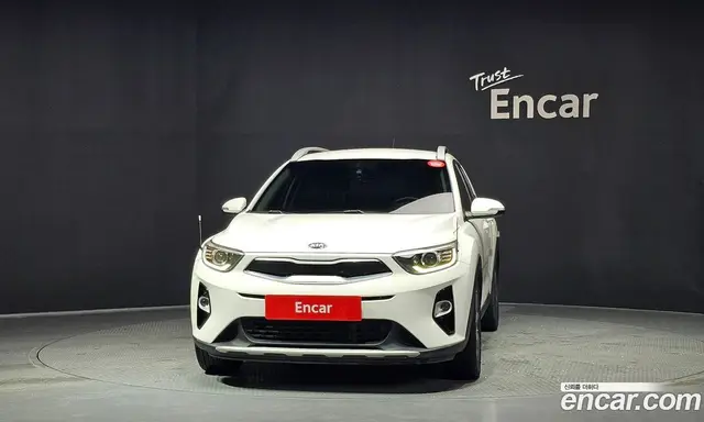 Kia Stonic 2018 1.6 автомат (гидро), миниатюра 3