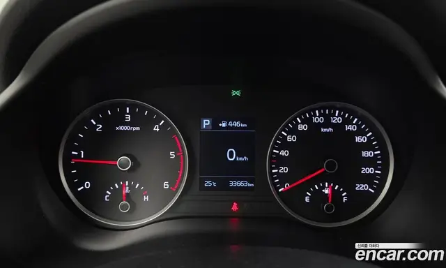 Kia Stonic 2018 1.6 автомат (гидро), миниатюра 8