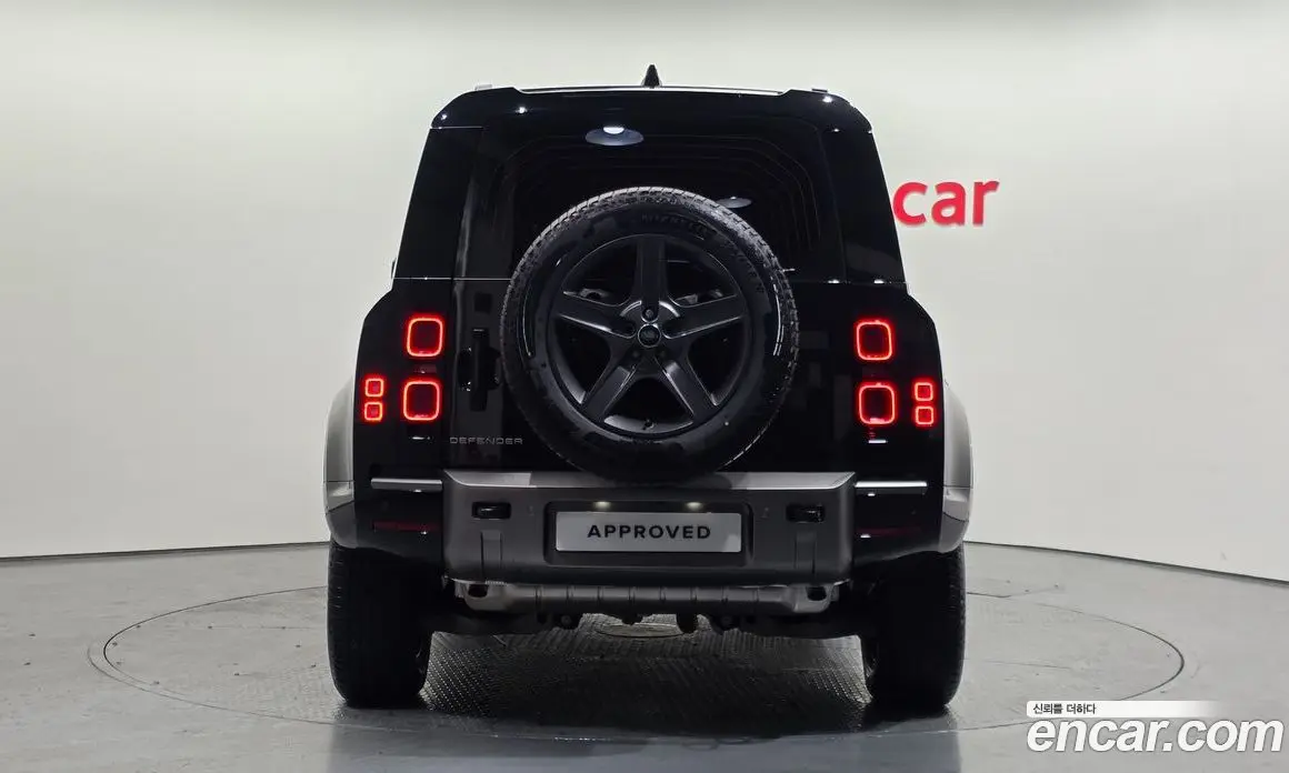Land Rover Defender 2025 2.0 автомат (гидро), фото 6