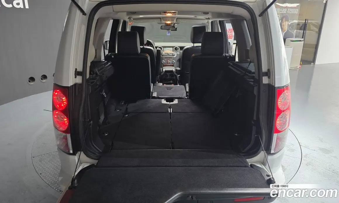 Land Rover Discovery 2013 3.0 автомат (гидро), фото 19