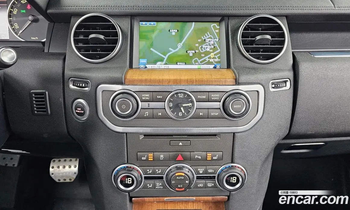 Land Rover Discovery 2016 3.0 автомат (гидро), фото 14