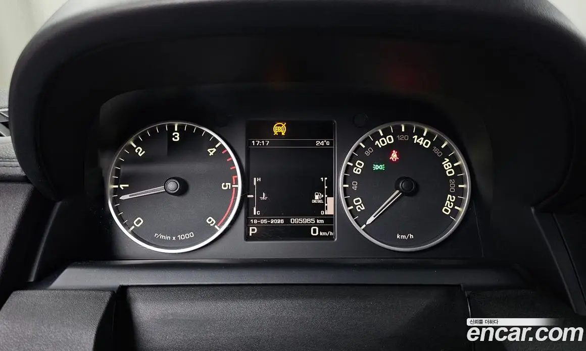 Land Rover Discovery 2016 3.0 автомат (гидро), фото 8