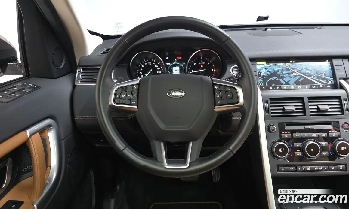 Land Rover Discovery Sport 2018 2.0 автомат (гидро), фото 17