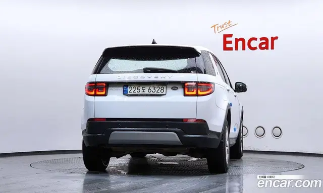 Land Rover Discovery Sport 2021 2.0 автомат (гидро), миниатюра 4