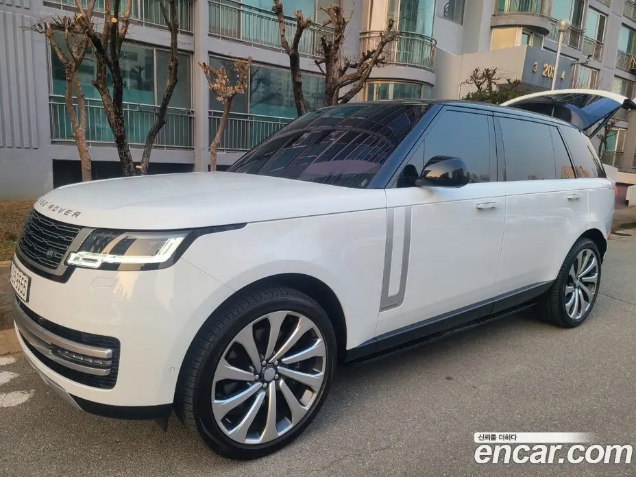 Land Rover Range Rover 2023 4.4 автомат (гидро), фото 2 Land Rover Range Rover 2023 4.4 автомат (гидро), фото 2