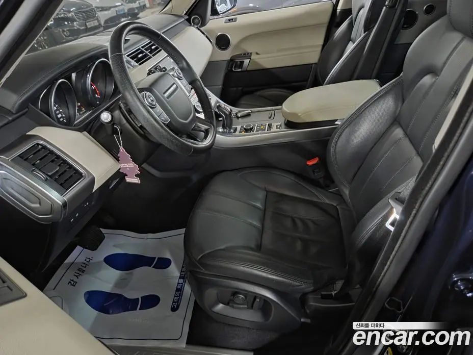 Land Rover Range Rover Sport 2017 3.0 автомат (гидро), фото 16
