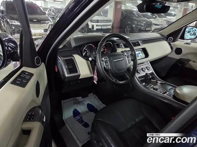Land Rover Range Rover Sport 2017 3.0 автомат (гидро), миниатюра 9
