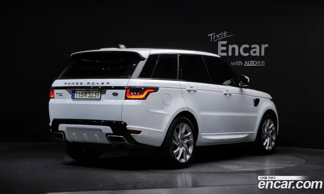 Land Rover Range Rover Sport 2018 3.0 автомат (гидро), миниатюра 2