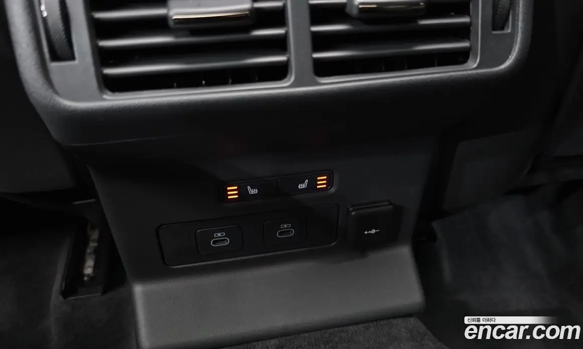 Land Rover Range Rover Velar 2026 2.0 автомат (гидро), фото 17