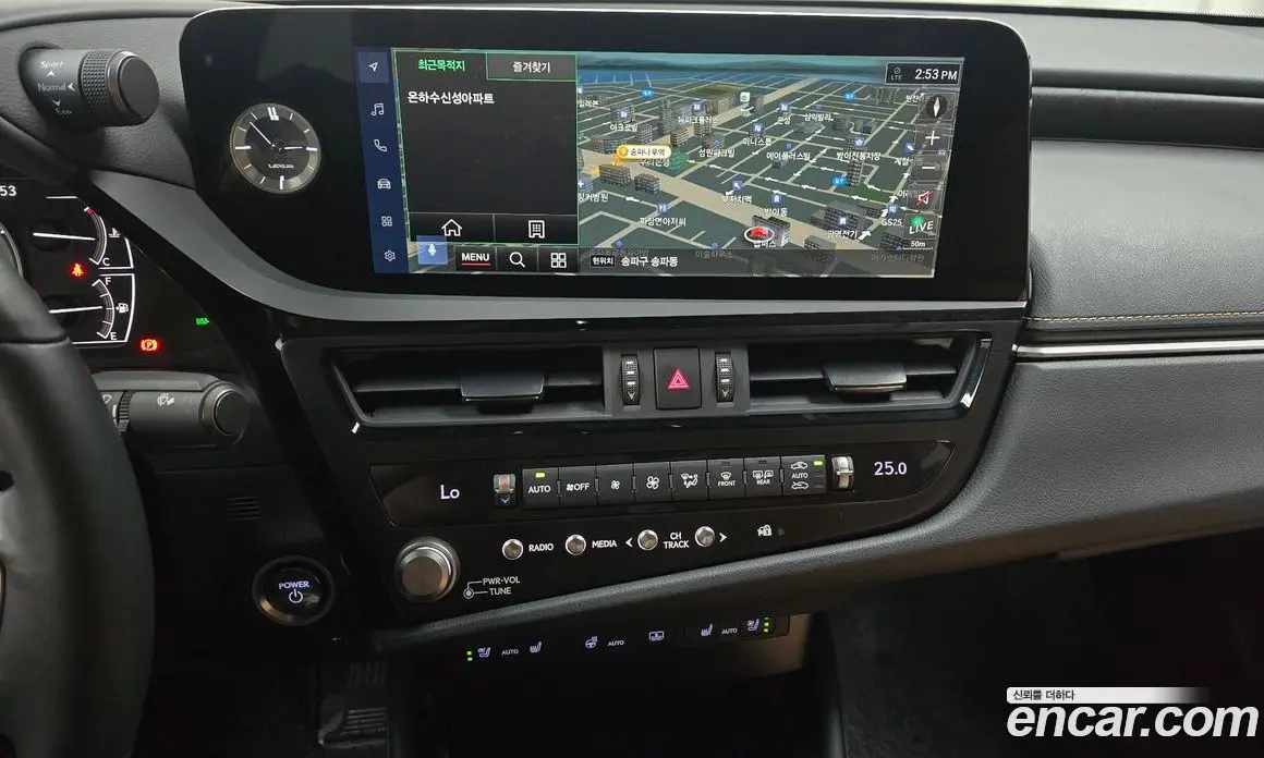 Lexus ES 2023 2.5 автомат (гидро), фото 18