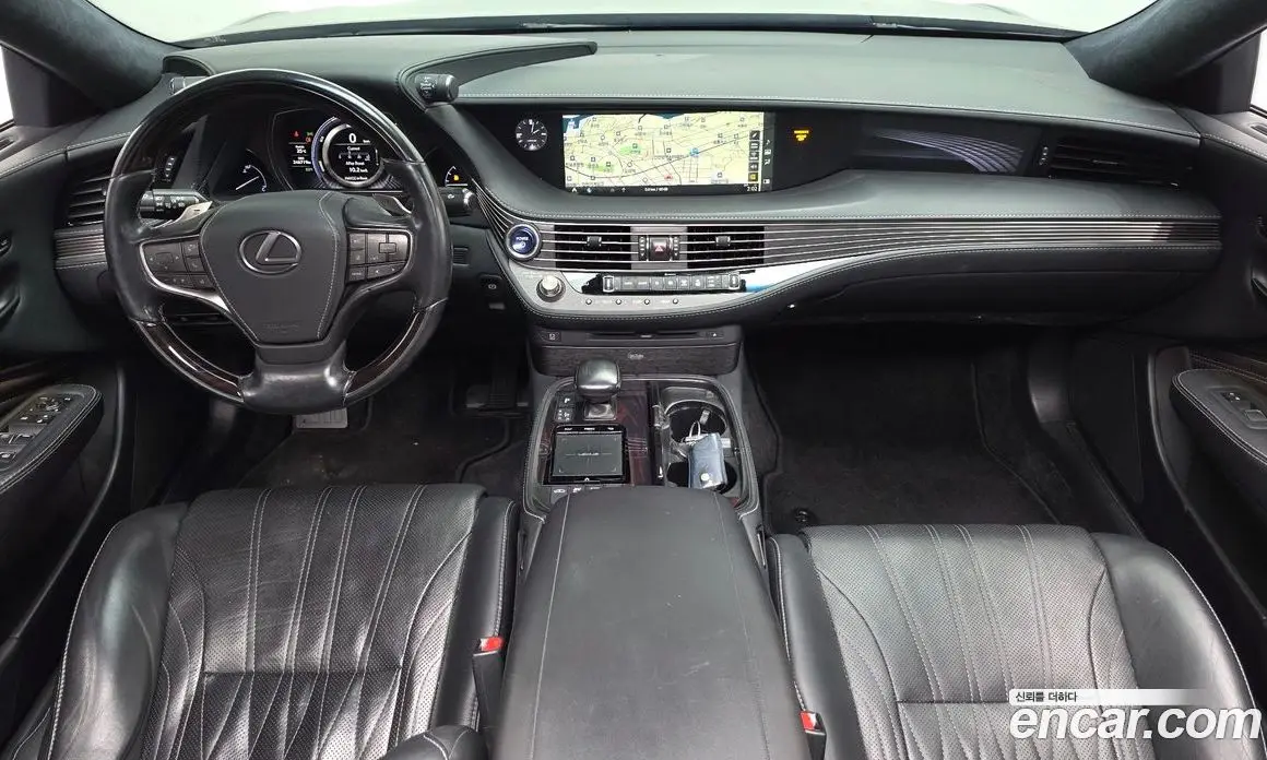 Lexus LS 2019 3.5 автомат (гидро), фото 7