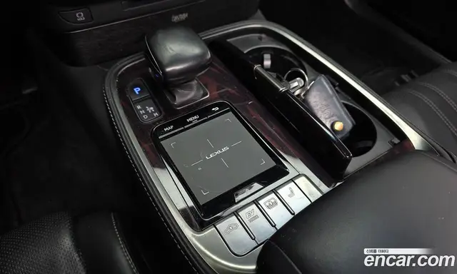 Lexus LS 2019 3.5 автомат (гидро), миниатюра 9