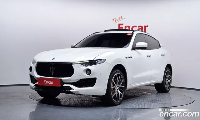 Maserati Levante, 2017, 56 093 км