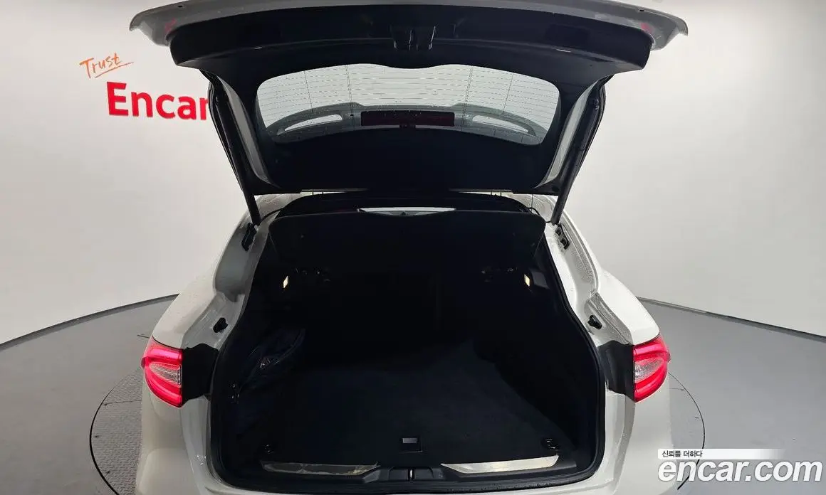 Maserati Levante 2017 3.0 автомат (гидро), фото 23