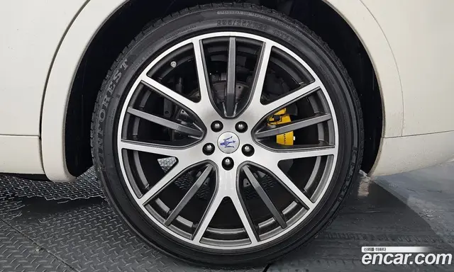 Maserati Levante 2017 3.0 автомат (гидро), миниатюра 7