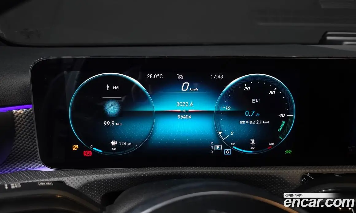 Mercedes-Benz A-Class 2021 2.0 автомат (гидро), фото 11