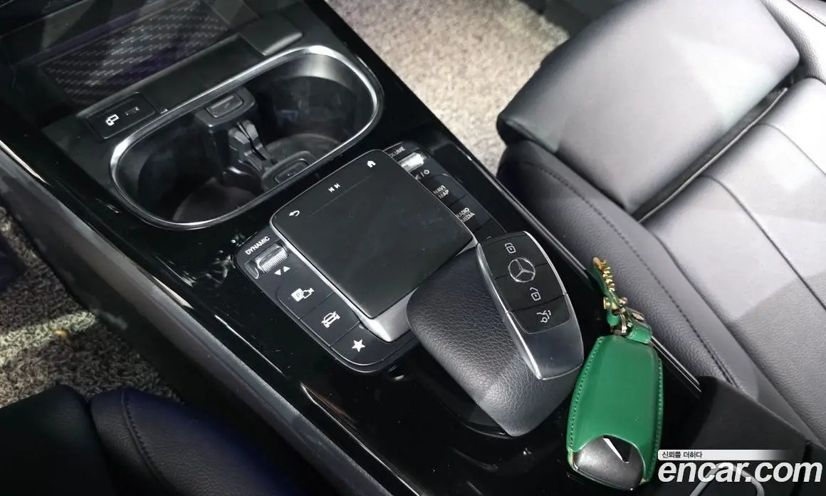 Mercedes-Benz A-Class 2021 2.0 автомат (гидро), фото 24