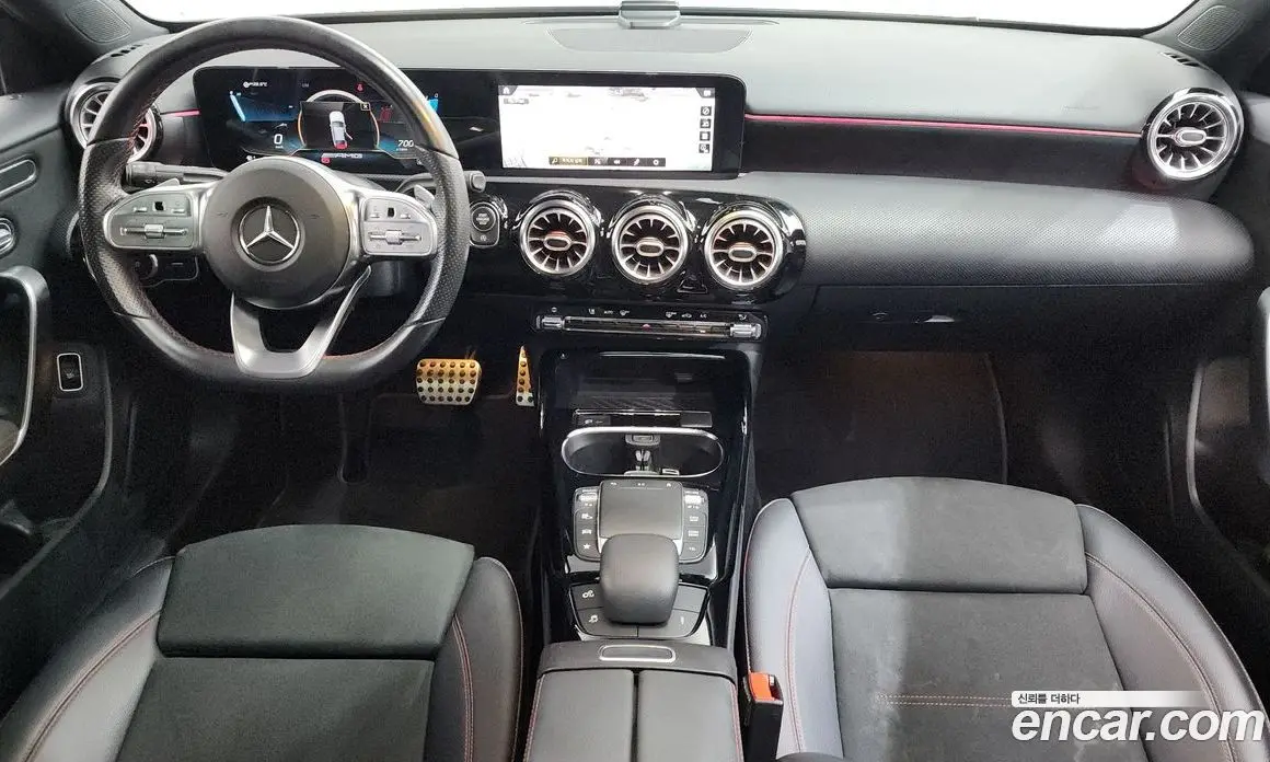 Mercedes-Benz A-Class 2021 2.0 автомат (гидро), фото 10