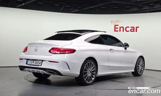 Mercedes-Benz C-Class 2016 2.0 автомат (гидро), миниатюра 2