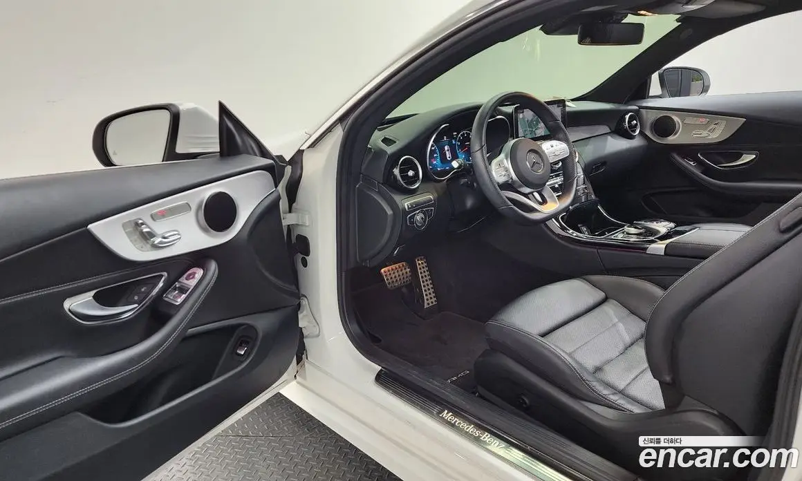 Mercedes-Benz C-Class 2020 2.0 автомат (гидро), фото 13