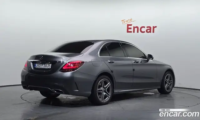 Mercedes-Benz C-Class 2021 2.0 автомат (гидро), миниатюра 2