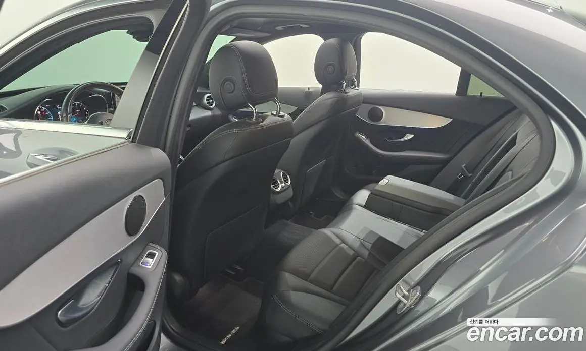 Mercedes-Benz C-Class 2021 2.0 автомат (гидро), фото 12