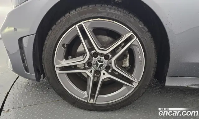 Mercedes-Benz C-Class 2021 2.0 автомат (гидро), миниатюра 5