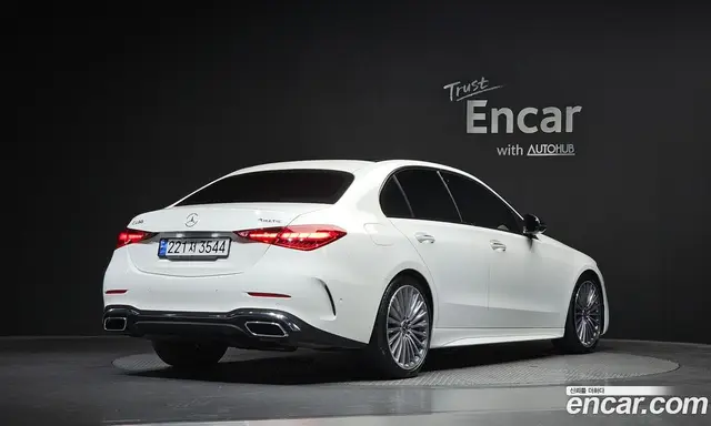 Mercedes-Benz C-Class 2023 2.0 автомат (гидро), миниатюра 1