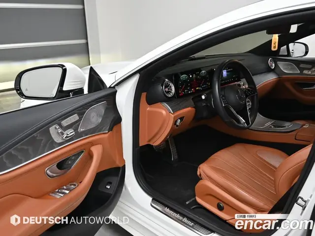 Mercedes-Benz CLS-Class 2022 3.0 автомат (гидро), миниатюра 11