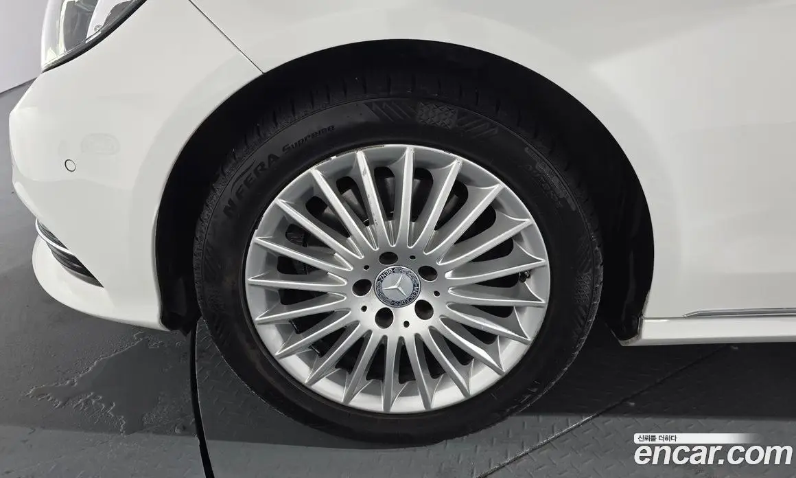 Mercedes-Benz E-Class 2014 3.5 автомат (гидро), фото 5