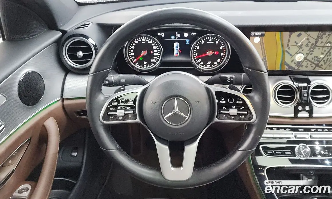 Mercedes-Benz E-Class 2018 2.0 автомат (гидро), фото 13