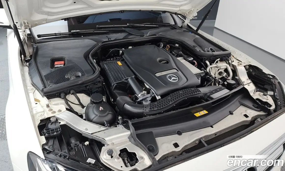 Mercedes-Benz E-Class 2018 2.0 автомат (гидро), фото 6