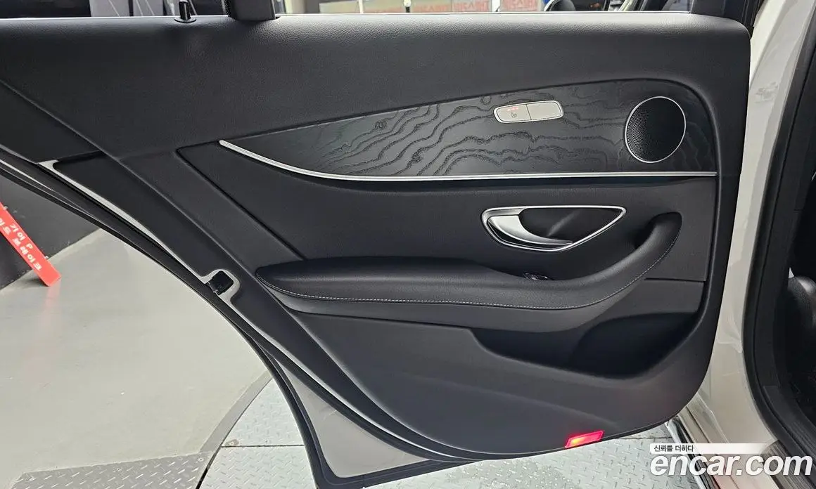 Mercedes-Benz E-Class 2018 1.9 автомат (гидро), фото 15