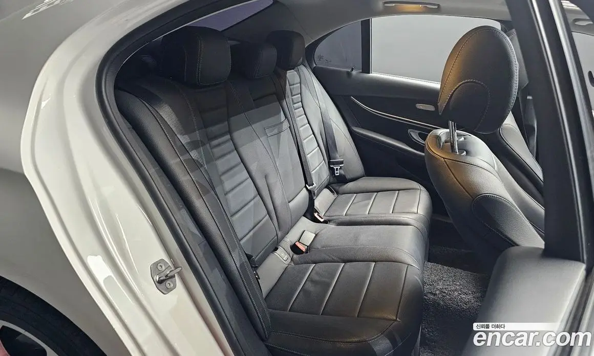 Mercedes-Benz E-Class 2018 1.9 автомат (гидро), фото 17