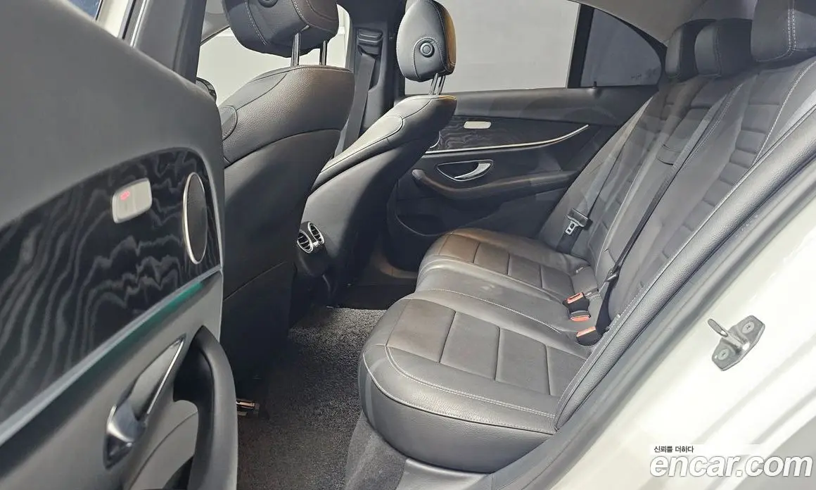 Mercedes-Benz E-Class 2018 1.9 автомат (гидро), фото 18