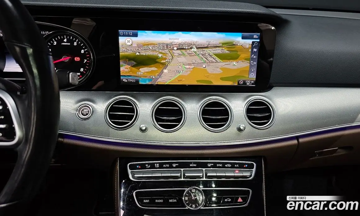 Mercedes-Benz E-Class 2019 2.0 автомат (гидро), фото 15