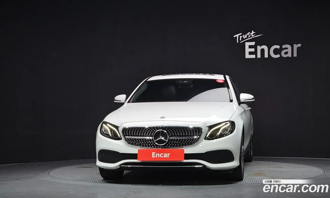 Mercedes-Benz E-Class 2019 2.0 автомат (гидро), фото 3