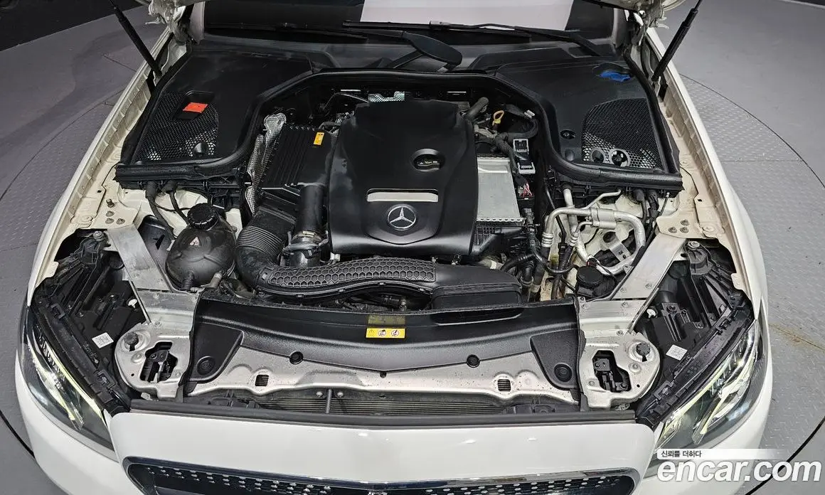 Mercedes-Benz E-Class 2019 2.0 автомат (гидро), фото 6