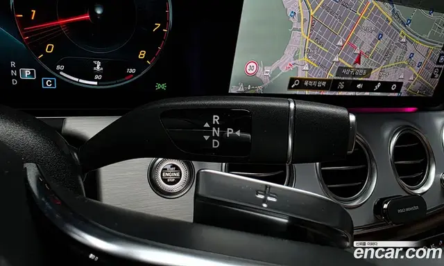 Mercedes-Benz E-Class 2020 2.0 автомат (гидро), миниатюра 12