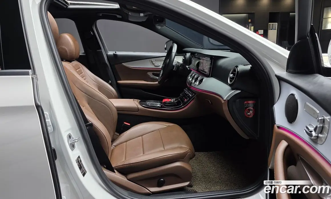 Mercedes-Benz E-Class 2020 2.0 автомат (гидро), фото 16
