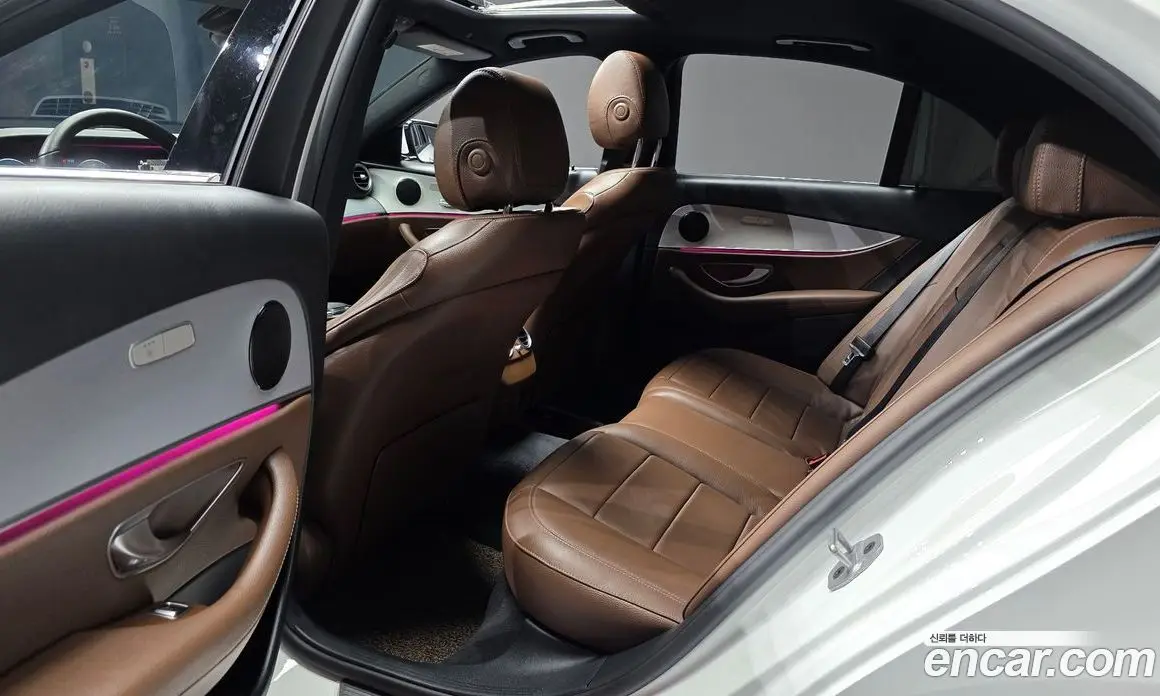 Mercedes-Benz E-Class 2020 2.0 автомат (гидро), фото 18