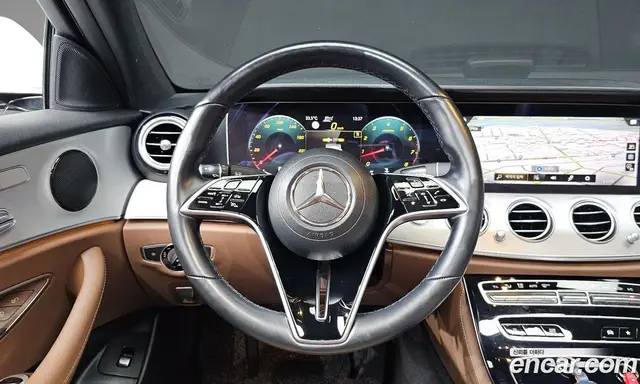 Mercedes-Benz E-Class 2020 2.0 автомат (гидро), миниатюра 12