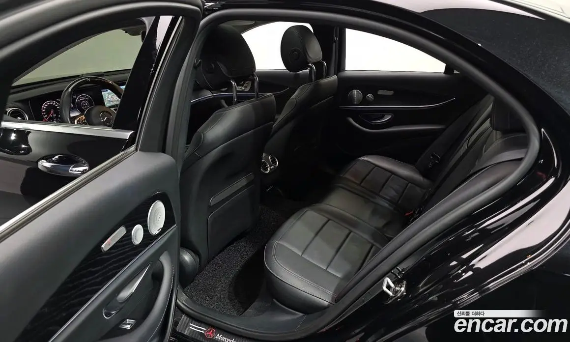 Mercedes-Benz E-Class 2020 2.0 автомат (гидро), фото 12