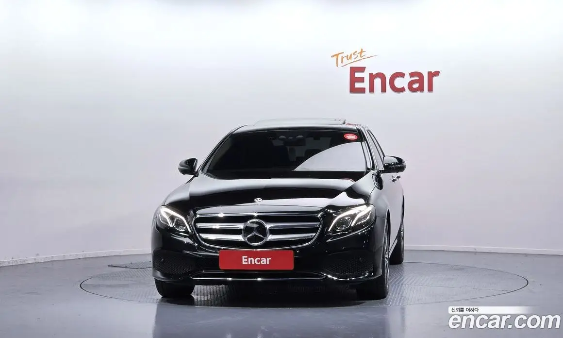 Mercedes-Benz E-Class 2020 2.0 автомат (гидро), фото 3