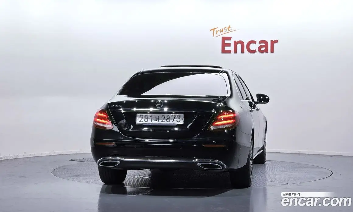 Mercedes-Benz E-Class 2020 2.0 автомат (гидро), фото 4