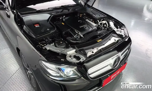 Mercedes-Benz E-Class 2020 2.0 автомат (гидро), миниатюра 6