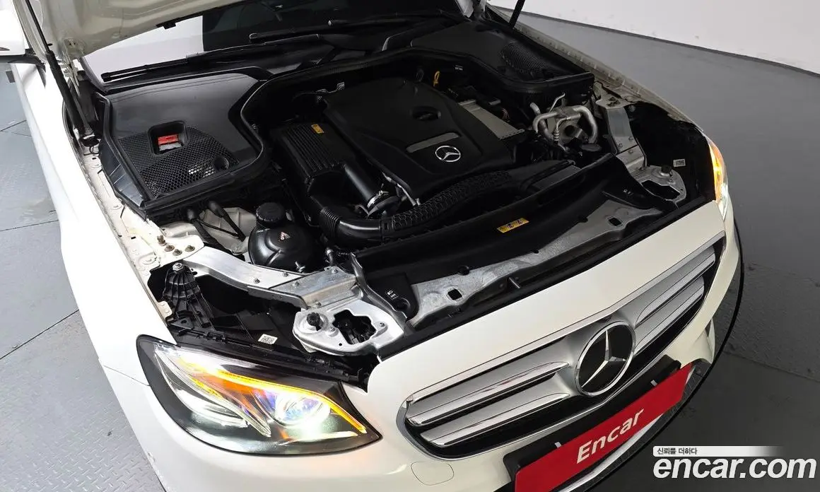 Mercedes-Benz E-Class 2020 2.0 автомат (гидро), фото 5